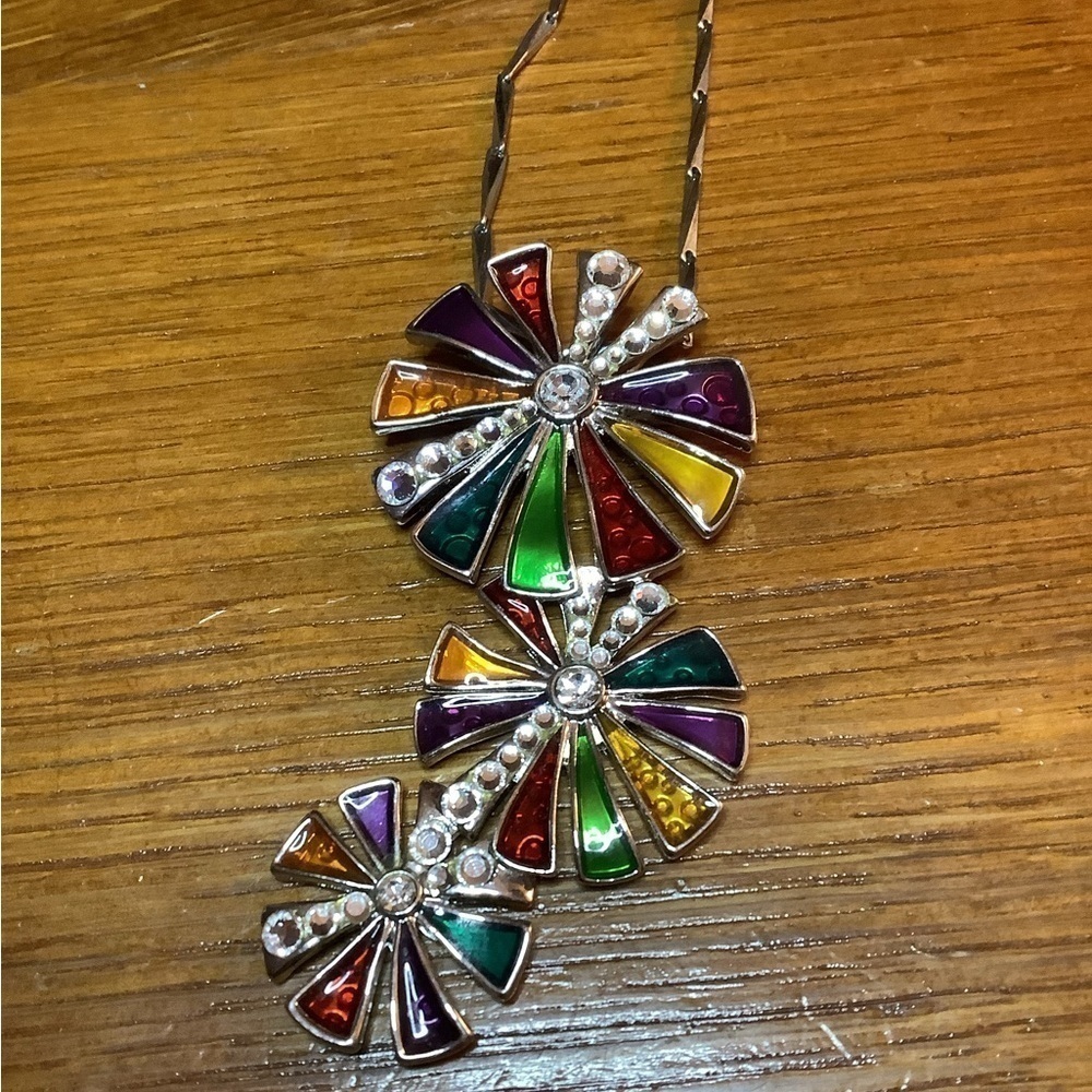 Funky Original Style Triple Pinwheel Necklace 16” - Picture 3 of 4